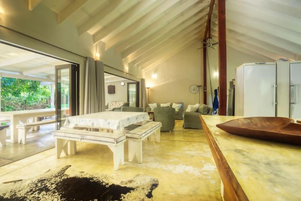 Вилла Baleia Azul 26 Ponta Mamoli Экстерьер фото