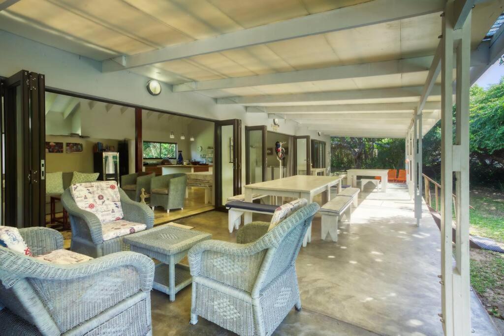Вилла Baleia Azul 26 Ponta Mamoli Экстерьер фото