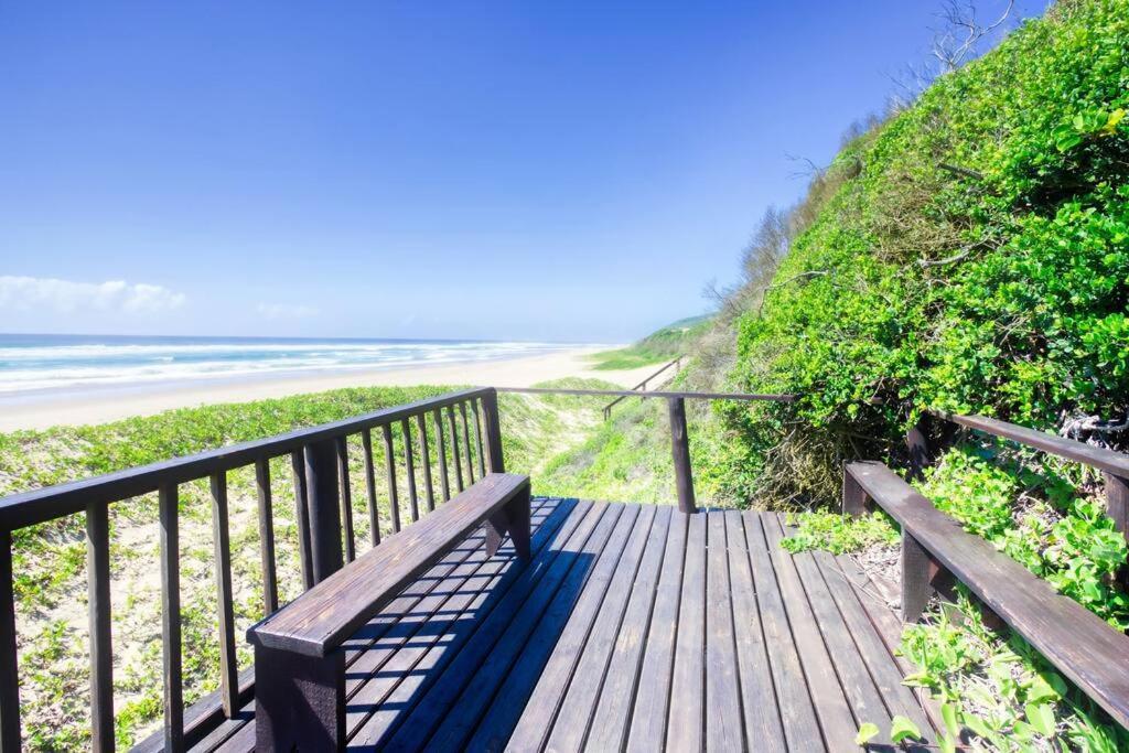 Вилла Baleia Azul 26 Ponta Mamoli Экстерьер фото